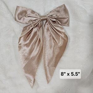 Cream Hair Bow Alligator Clip Style